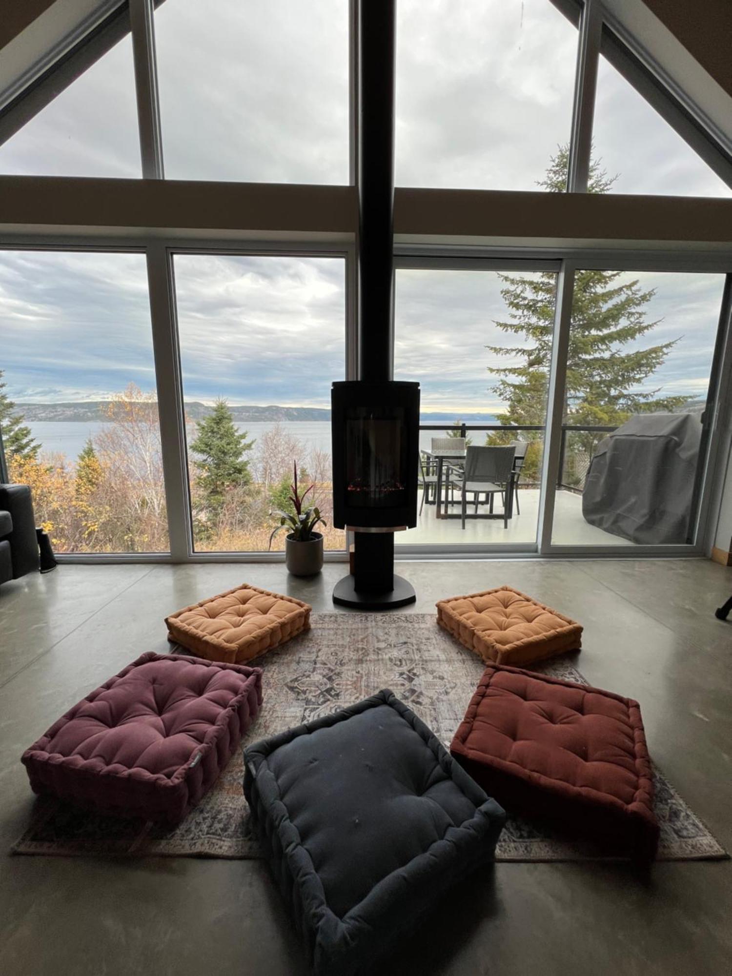 Magical Loft : Breathtaking View & Cozy Fireplace Chicoutimi Dış mekan fotoğraf
